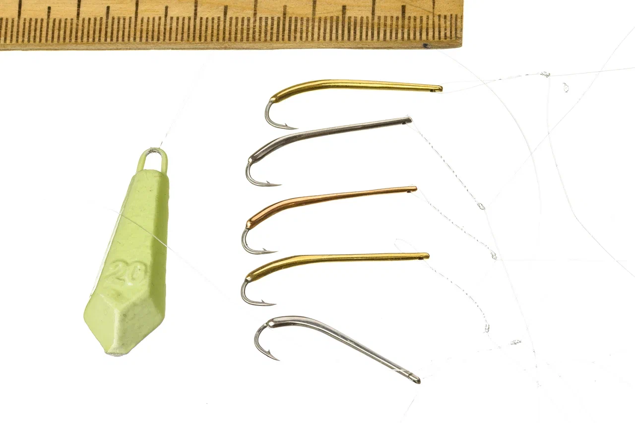 Гирлянда из блёсен Вега с зазубриной