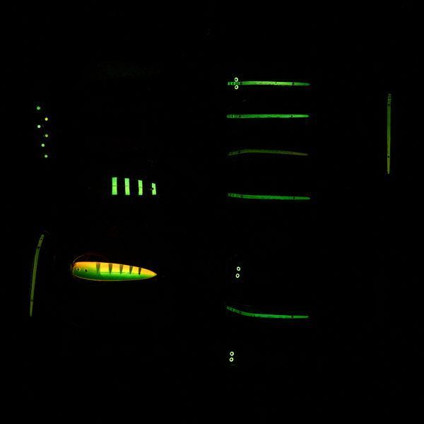 Набор из 20 оснащенных троллинговых блёсен Assist