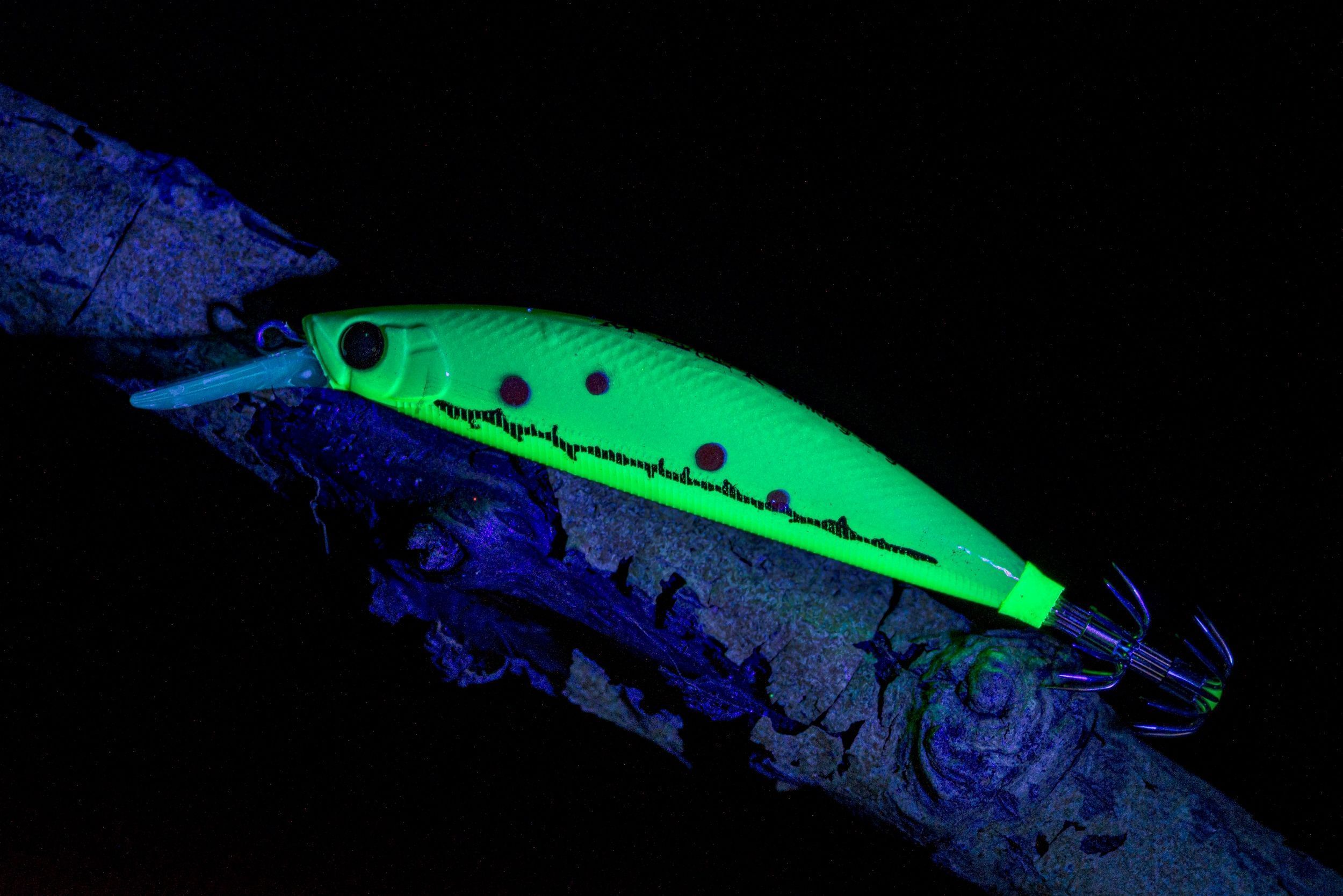 Кальмарный воблер BLOODSHOT BLUE (100 мм 27 гр)