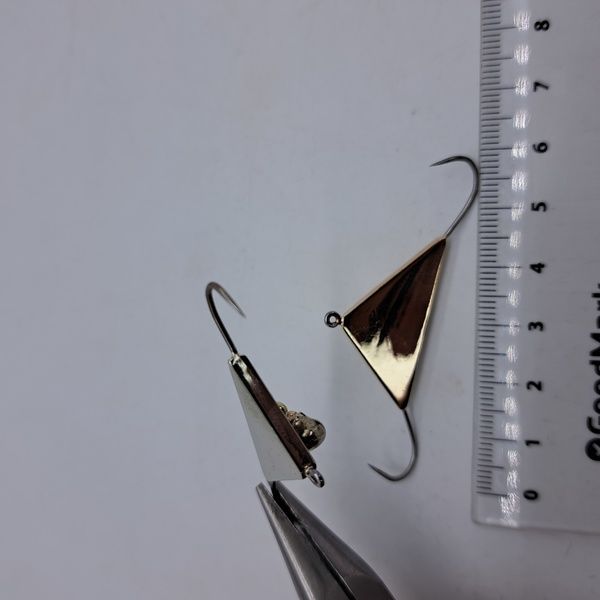 Блесна Треугольник-коромысло