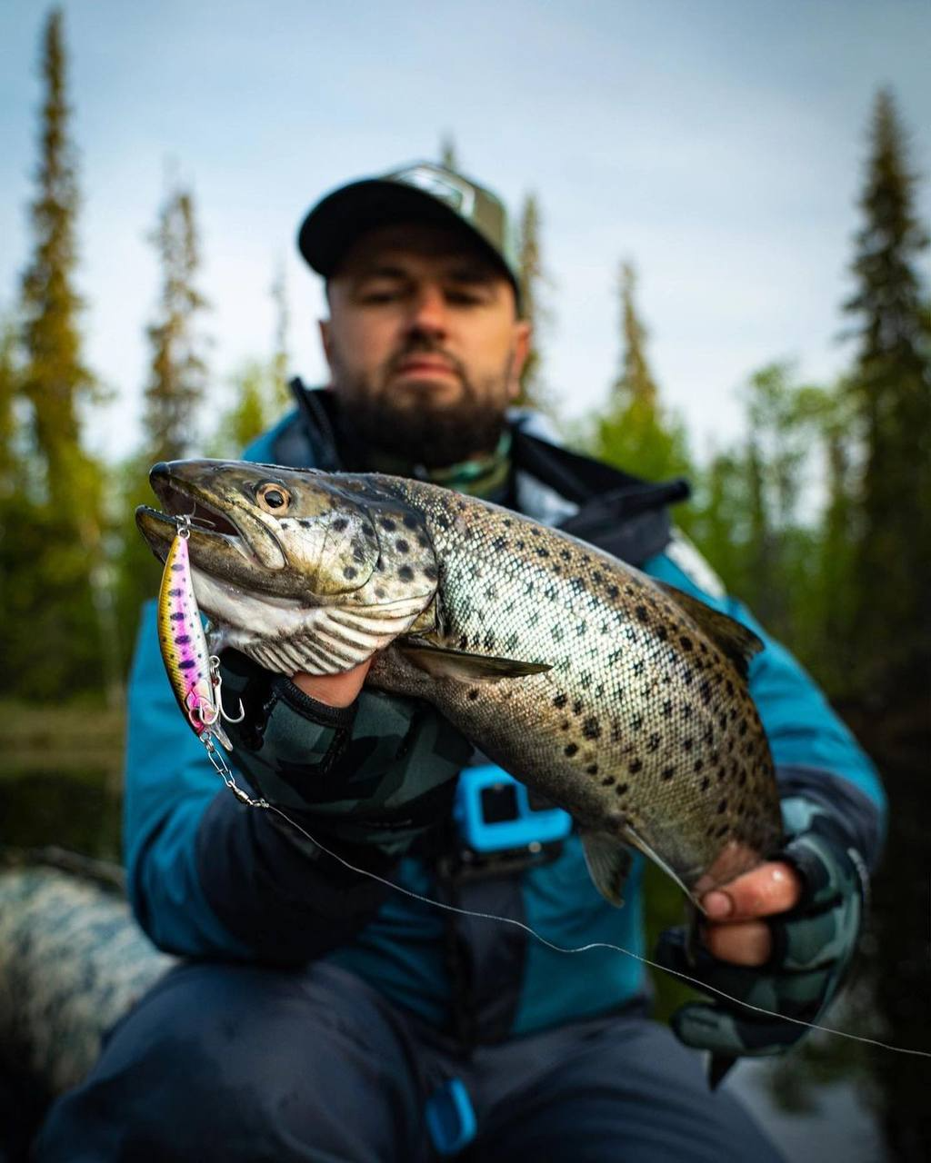 Воблер 80 мм 13 гр № 38 (тройник #6)