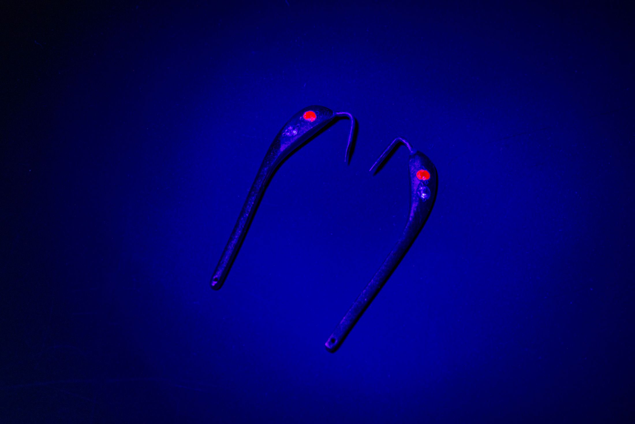 Блесна Огонь 3 см UV-вставка