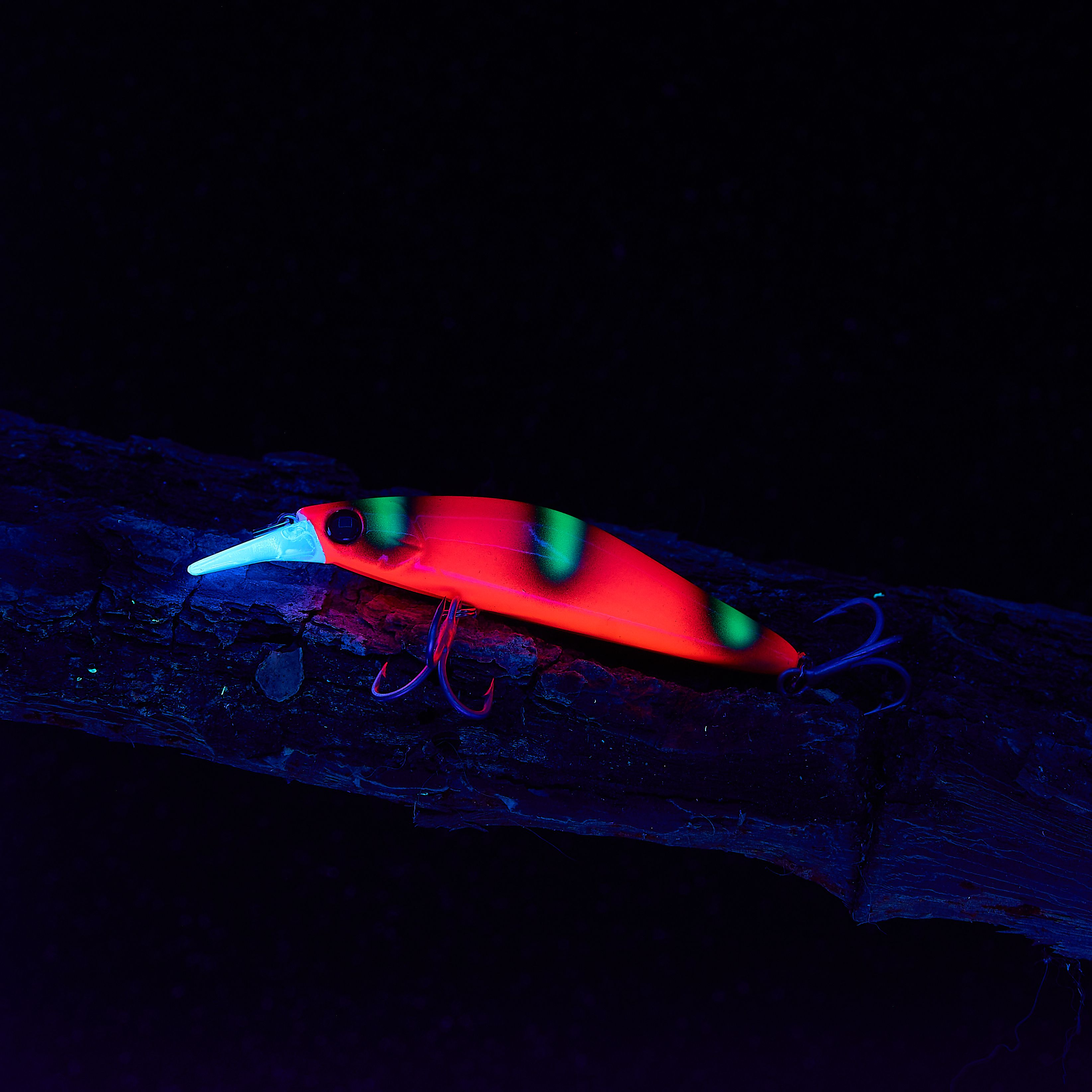 Воблер 80 мм 13 гр № 57 (тройник #6)