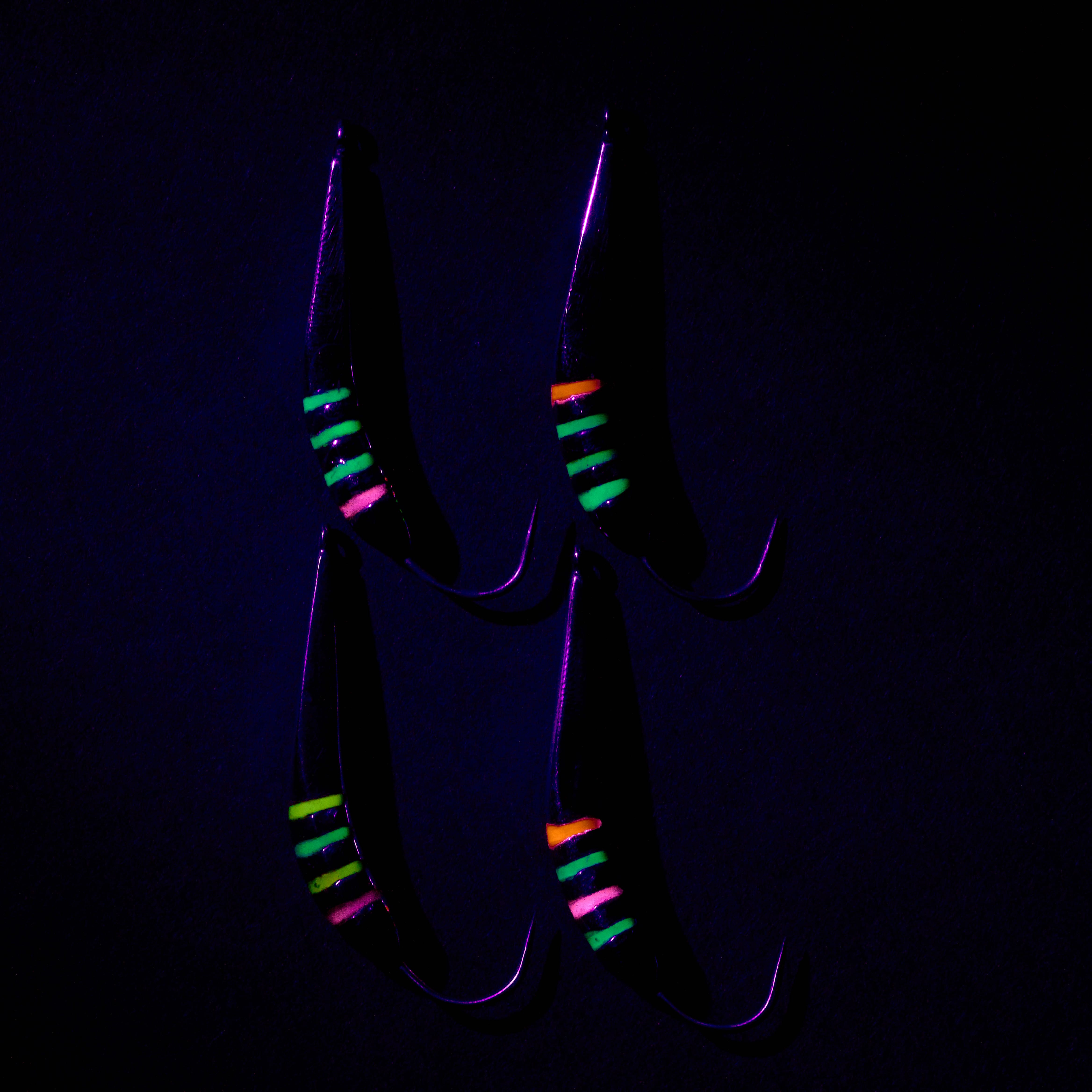 Блесна Гусеница большая UV 3,5 см