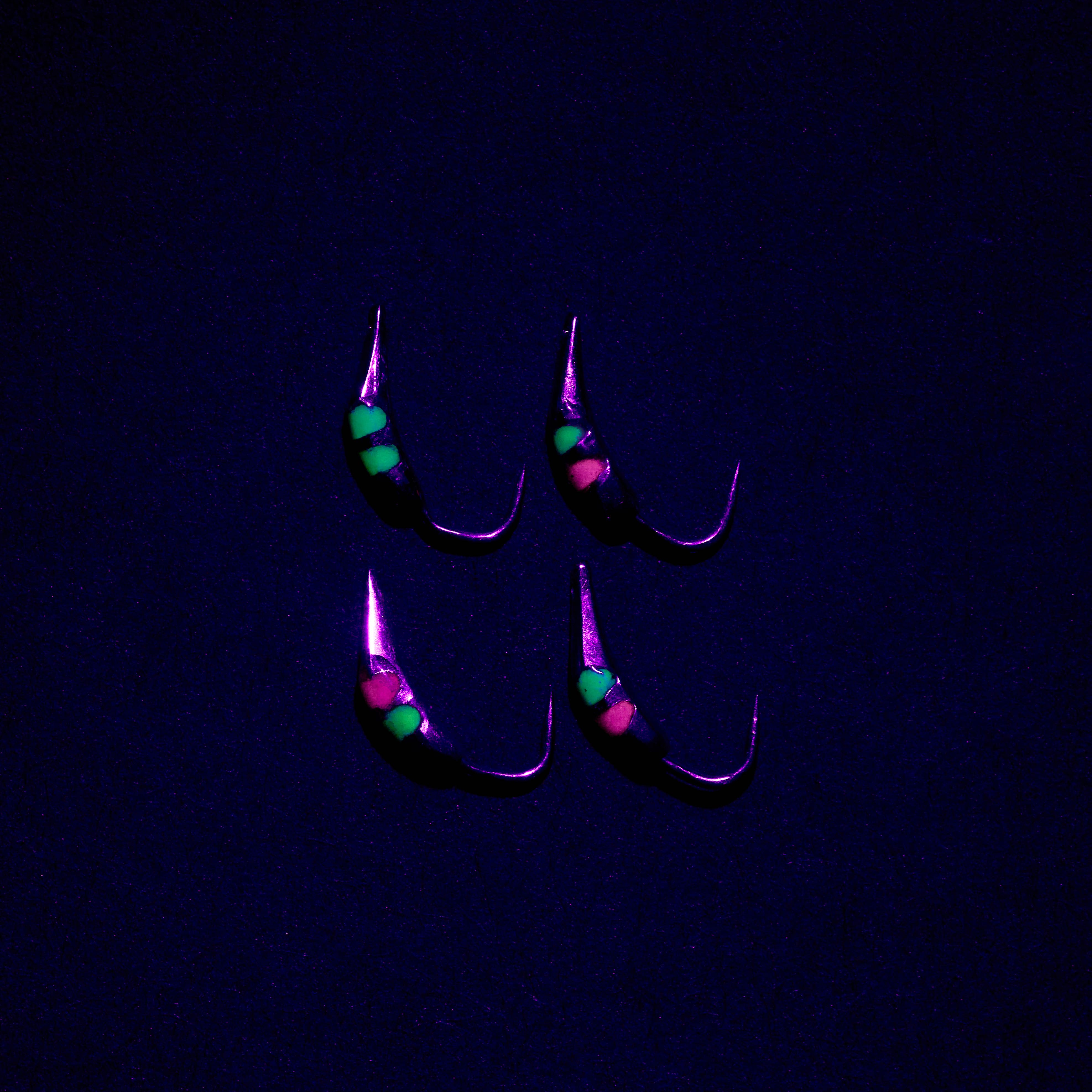 Блесна Гусеница тонкая UV 0,7 см