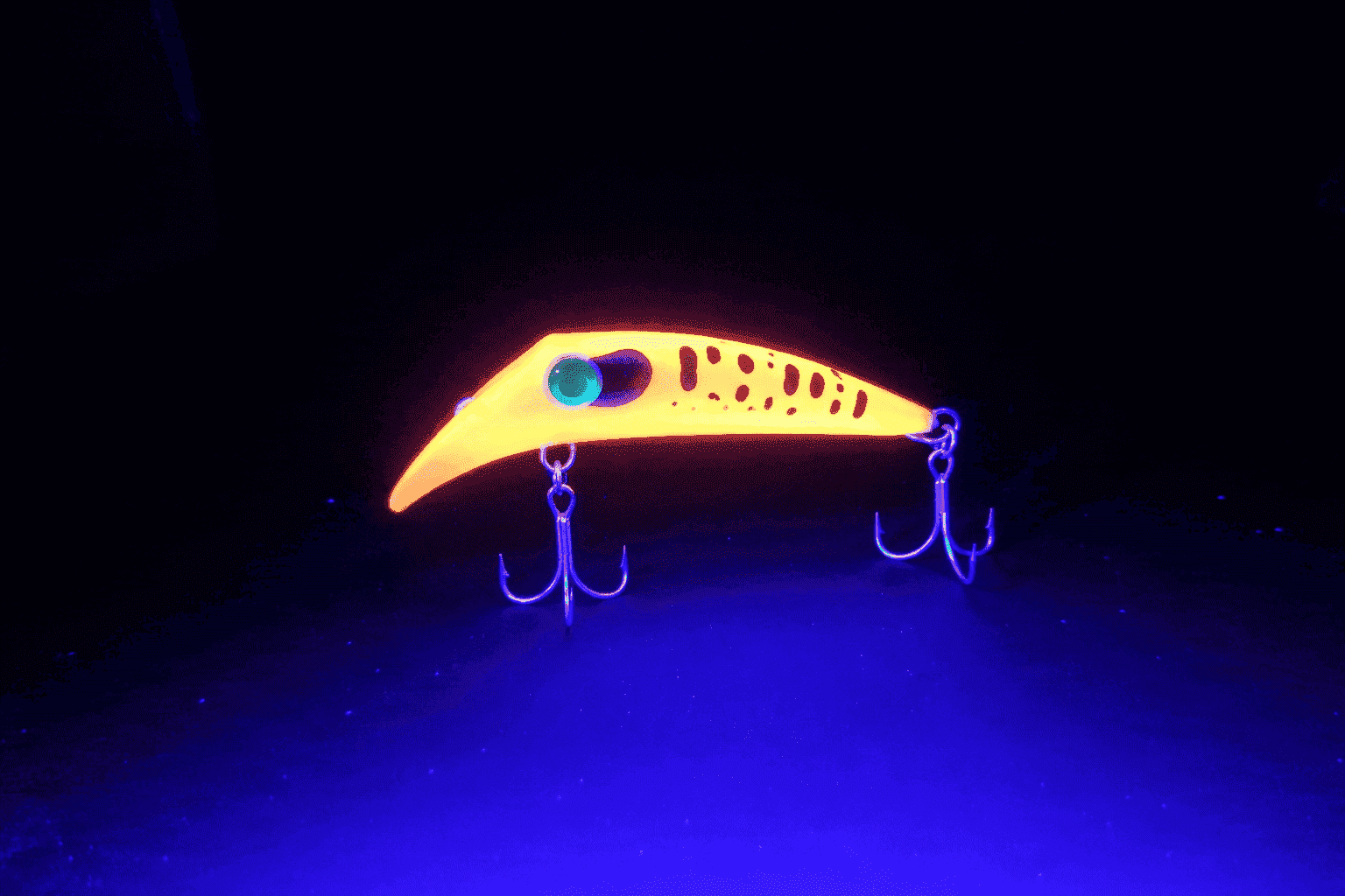 Воблер 80 мм 15 гр №333