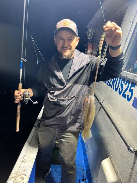 Набор из 17 кальмарных воблеров 17 гр.